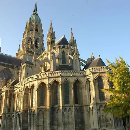 فندق مبيت وإفطار Camelia بايو