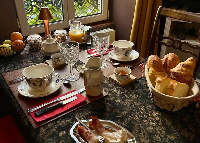 فندق مبيت وإفطار Camelia 3*